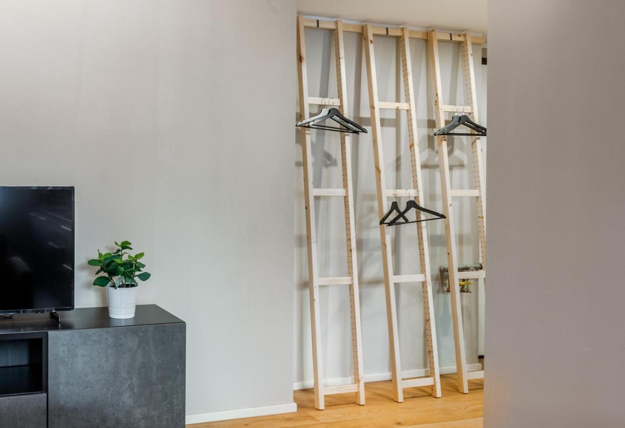 Joivy Charming Flat With Desk Leilighet Milano Eksteriør bilde
